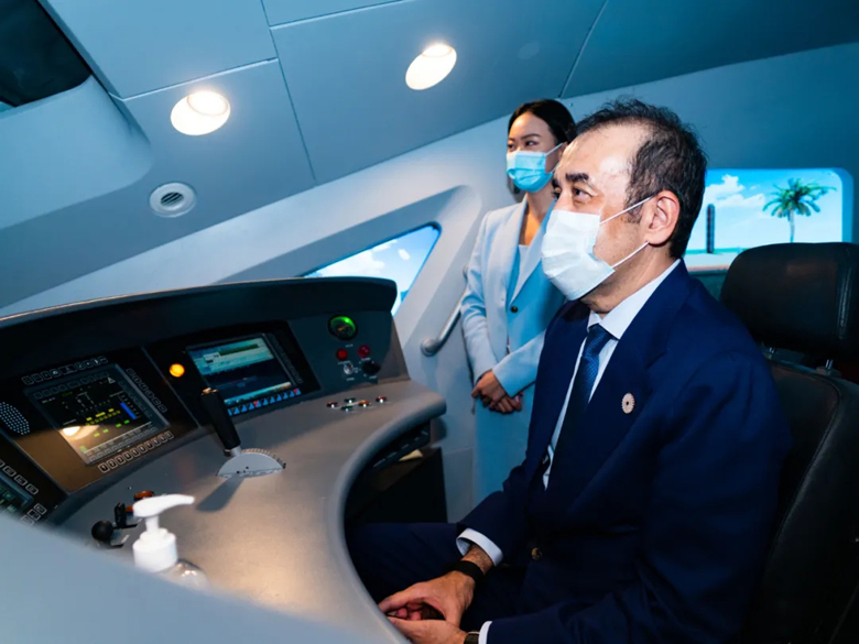 马西莫夫2.jpg 马西莫夫2.jpg